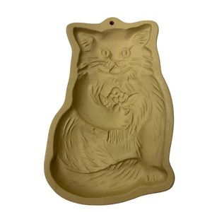 Brown bag cookie art cat